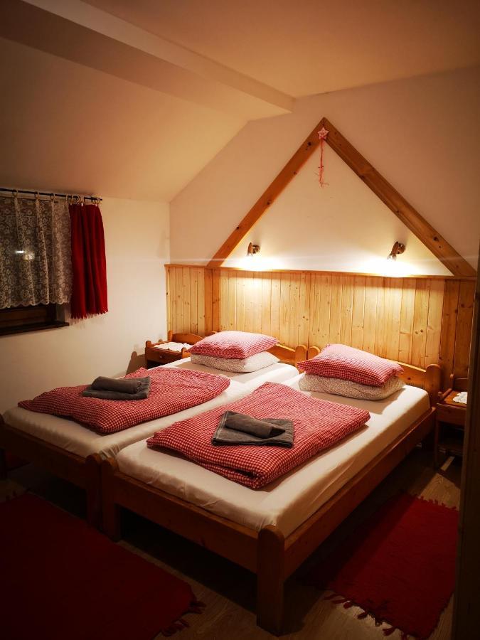 Penzion Pod Orechom Turčianske Teplice Exterior foto