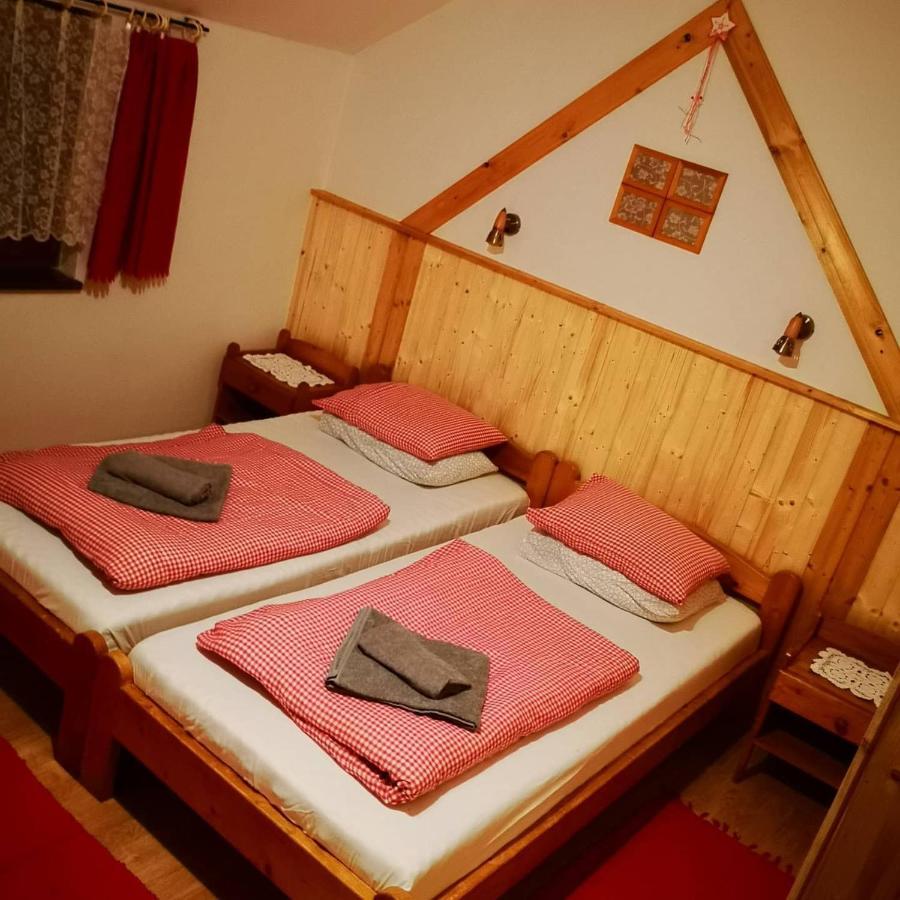 Penzion Pod Orechom Turčianske Teplice Exterior foto